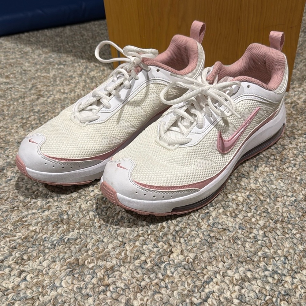 Nike Women's Pink and White Max Air Sneakers